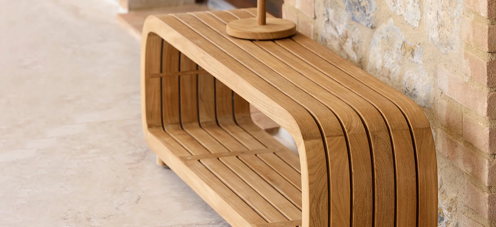 acha-studio-cane-line-megan-melow-lauko-sofa-slide-12