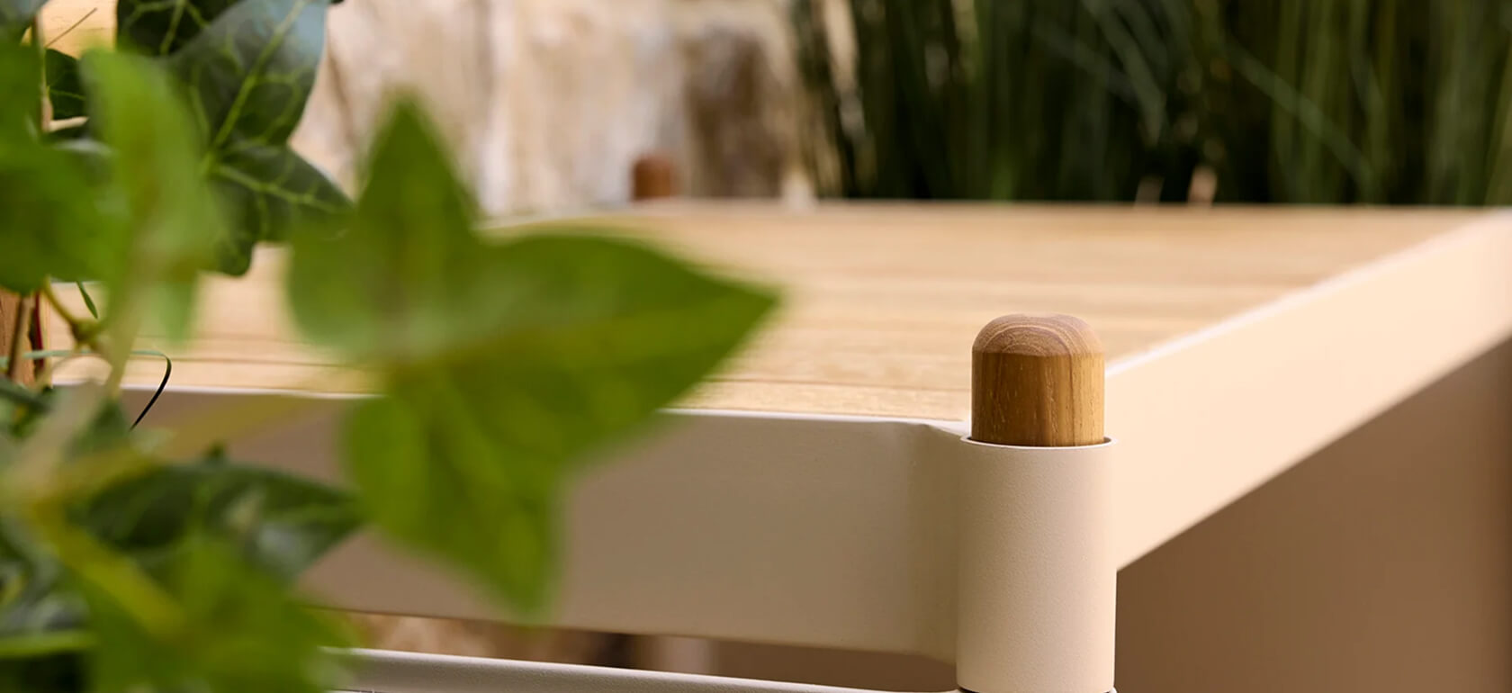 acha-studio-cane-line-sticks-lauko-baldai-slide-53