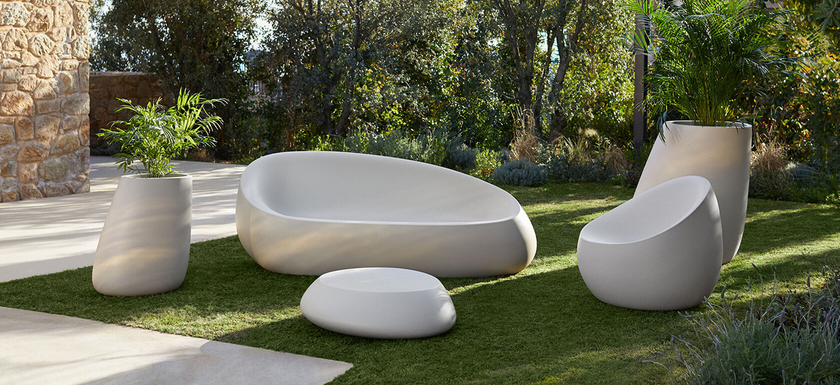 acha-studio-vondom-stone-vazonai-slide-2